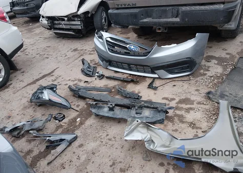 2021 Subaru Legacy Premium z USA, uszkodzony, nr VIN 4S3BWAF69M3020714